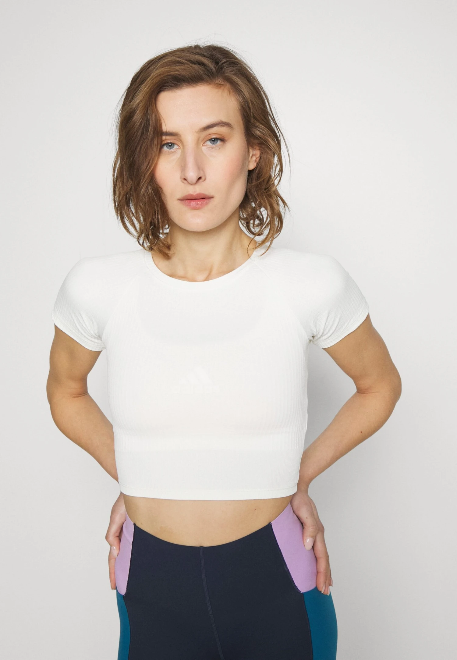 T-Shirt Basic - Cloud Dancer 7 T-Shirt Basic - Cloud Dancer - Afbeelding 5