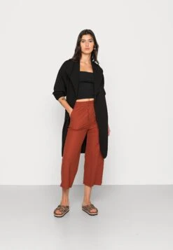 Even&Odd Broek - Red 8 Even&Odd Broek - Red -Even&Odd e542301da76945909b76c07f690bb4e3