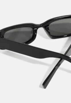 Even&Odd Zonnebril - Black 8 Even&Odd Zonnebril - Black -Even&Odd e5a8a723eb074fb8804c8e41d7ccd16b