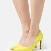 Klassieke Pumps - Yellow 2 Klassieke Pumps - Yellow -Even&Odd e628a00f62a64e45bf0c12cc8437f266