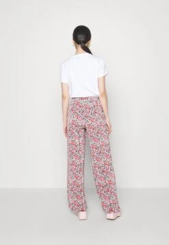 Plisse Flared Trousers- Broek - 917 - Multi-Coloured -Even&Odd e8a0712256e24fc8a9654aa7229c0fca