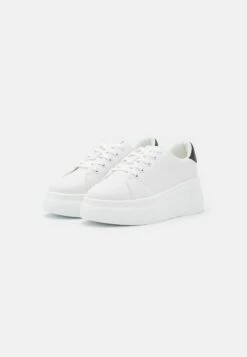 Even&Odd Sneakers Laag - White/Black 10 Even&Odd Sneakers Laag - White/Black -Even&Odd e938da9fa4754b338ea4ae7da60778f7