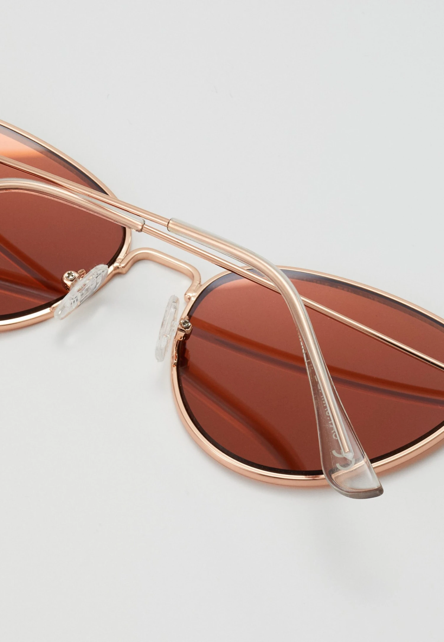 Even&Odd Zonnebril - Rose 4 Even&Odd Zonnebril - Rose - Afbeelding 2