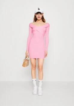 Even&Odd Gebreide Jurk - Pink -Even&Odd f184efd9314a4f1a8f2bb19cf44d6bea