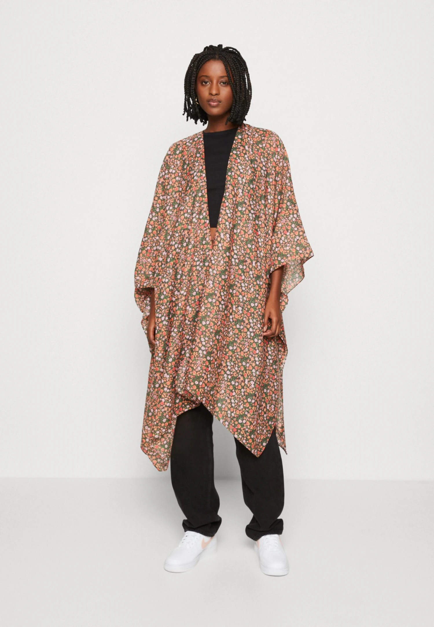 Even&Odd Lichte Jas - Red 3 Even&Odd Lichte Jas - Red